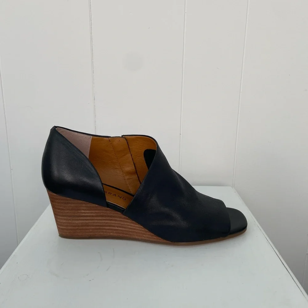 Lucky Brand Black Open Toe Leather Wedges - Picture 5 of 8